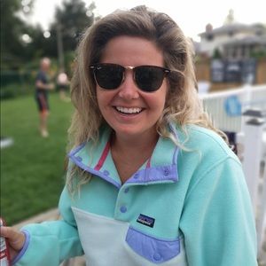 Meet your Posher, Alicia